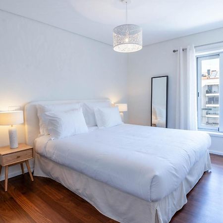 Cedofeita Sunny Apartment - Balcony & Parking Порто Екстериор снимка